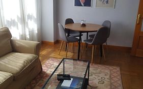 Céntrico apartamento en Oviedo con parking y wifi